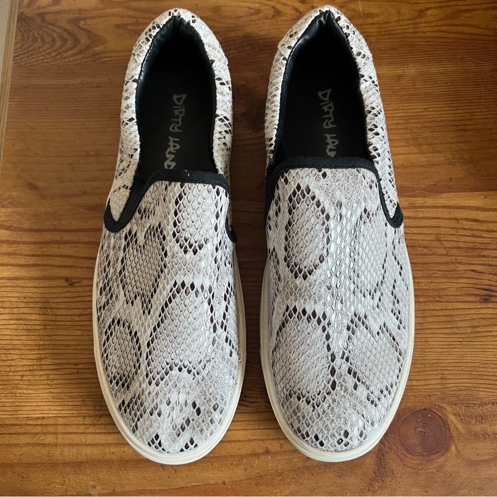 Women’s Dirty Laundry Snake Skin Print Slip On Shoes